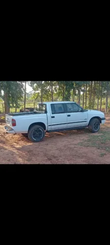 Chevrolet S10 Blazer DLX 2.8 4X4 TB Interc. Diesel 2001