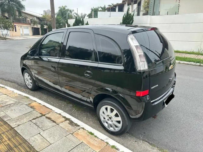 Chevrolet Meriva Maxx 1.4 MPFI 8V Econoflex 5P 2011