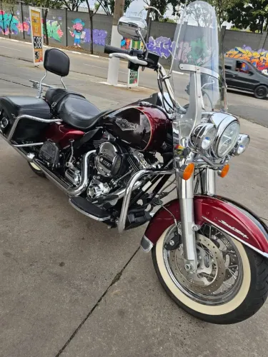 Harley-davidson roadking 