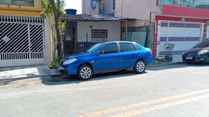 Renault Symbol Privilège Hi-flex 1.6 16V 4P 2010
