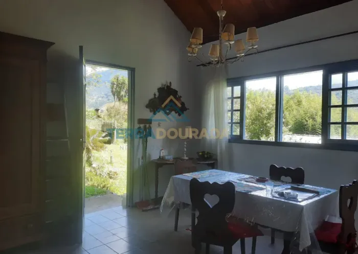 Vendo sítio de 6,3 hectares no município de Sapucaí Mirim, localizado no sul de Minas Gera