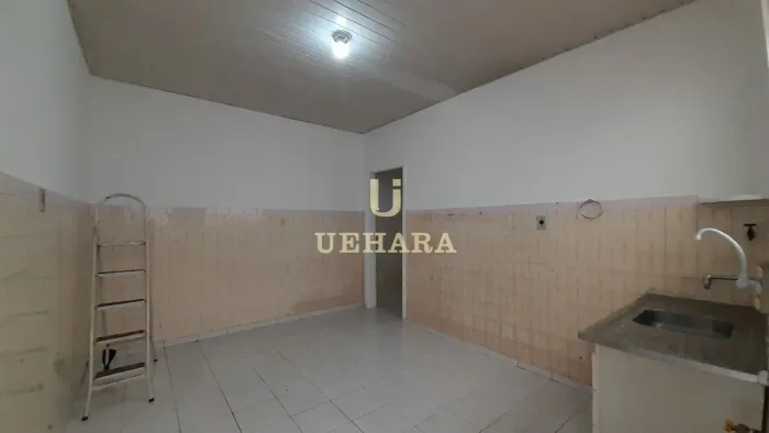 Casa em ótimo estado com garagem para alugar no bairro Casa Verde!