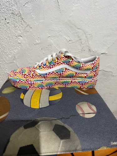 Tênis VANS EDIÇÃO LIMITADA LGBTQI +