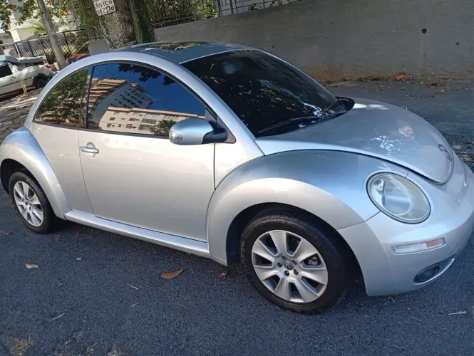 Volkswagen New Beetle 2.0 MI Mec./aut. 2008