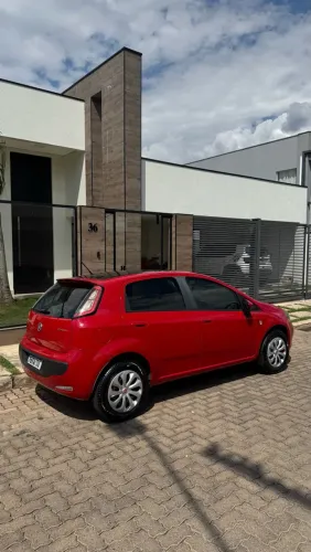 Fiat Punto Attractive 1.4 Fire Flex 8V 5P 2017