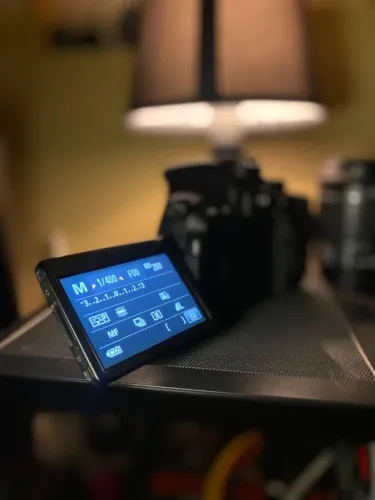 Canon T5i + Lente 18-55mm