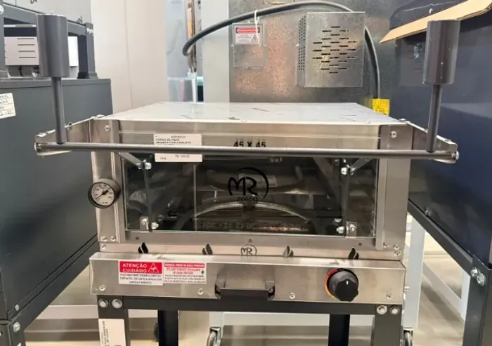 FORNO DE PIZZA 45X45CM COM CAVALETE MR FOGOES