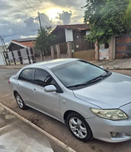 Toyota Corolla GLI 1.8 Flex 16V Aut. 2011