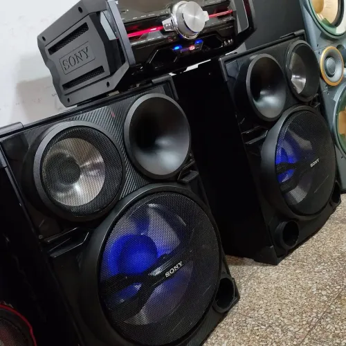 MINI SYSTEM SONY SH2000: O REI DO GRAVE