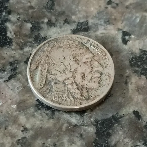Vendo moedas antigas e todos os lugares do mundo