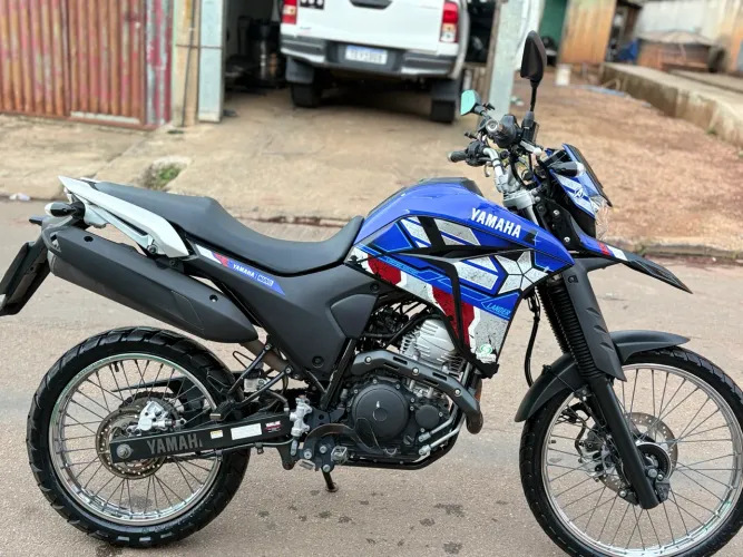 Lander 250 edição capitão