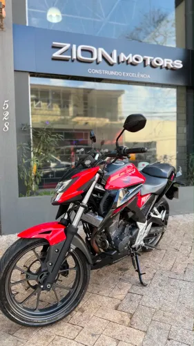 Honda CB 300F Twister Consórcio Honda Direitos 