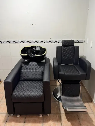 VENDO CADEIRAS DE BARBEIRO/SALAO + LAVATÓRIO