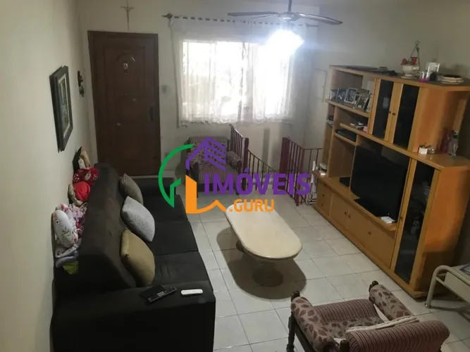 CASA DE VILA - VILA LEOPOLDINA - SP