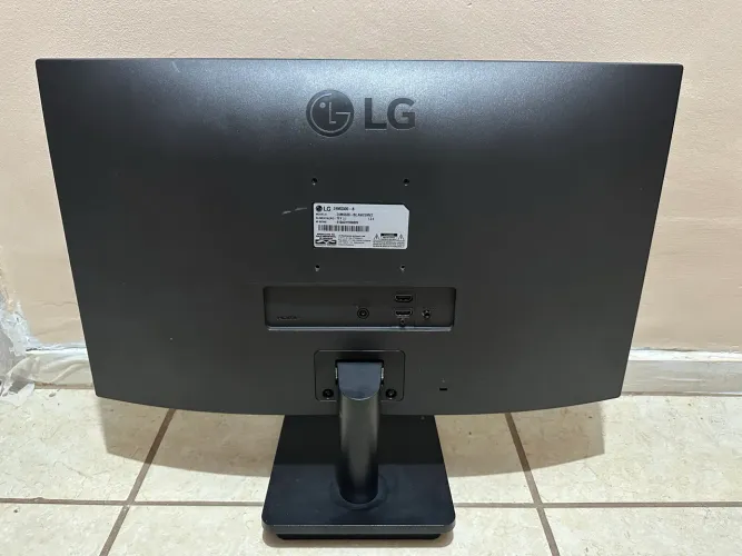 Monitor LG 24MS500 -B Quebrado Tela 