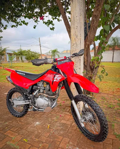 CRF 150F / 2015 / RELÍQUIA/ RARIDADE 
