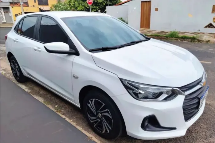 Chevrolet Onix Hatch LT 1.0 12V Flex Mec. 4P 2024