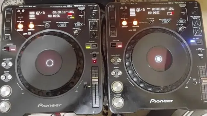 CDJ PIONEER 1000 mk3