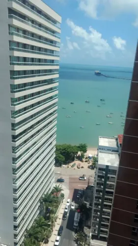 Apartamento para aluguel tem 78 metros quadrados com 2 Suites + gabinete/quarto em Mucurip