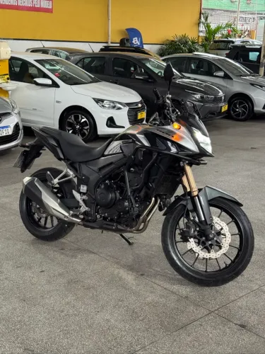 Honda CB 500X 450 cc