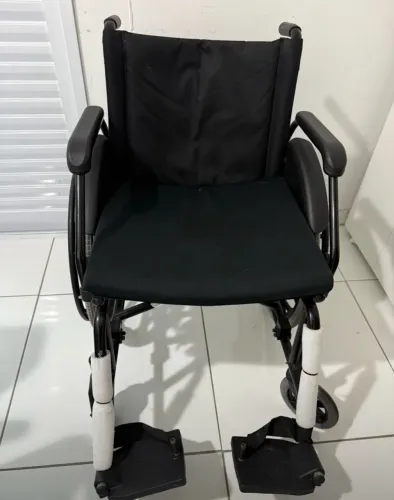 Cadeira de Rodas
