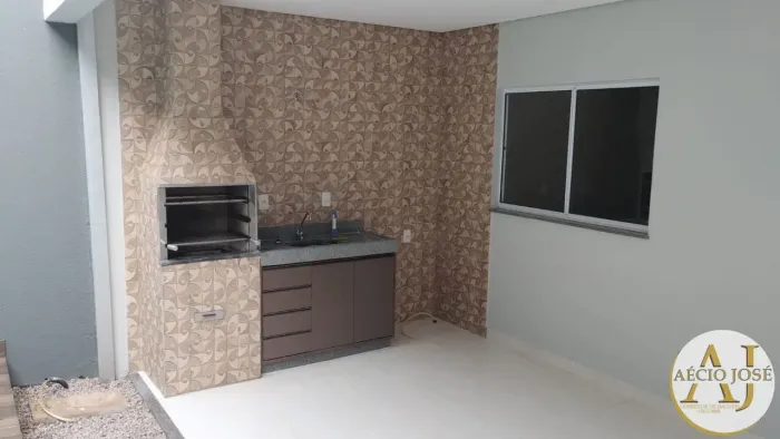 CASA COM PISCINA PARA LOCAÇÃO NO SANTA CRUZ II