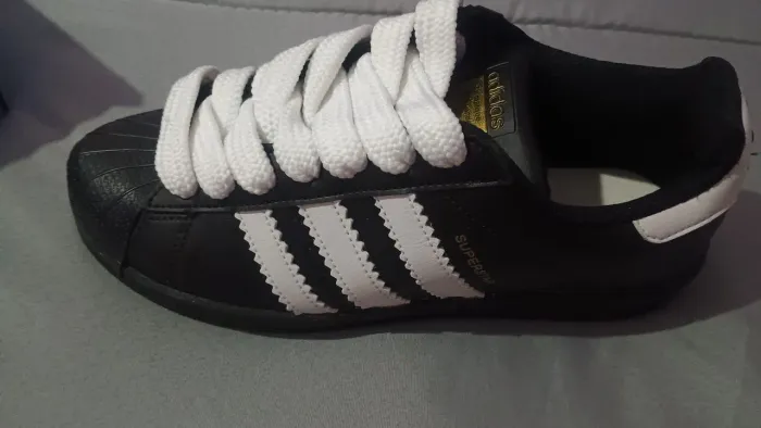 Adidas superstar