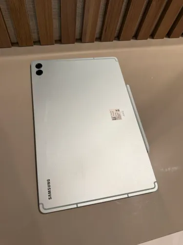 Samsung Galaxy Tab S9 Fe+ 128Gb com garantia - Em até 18x