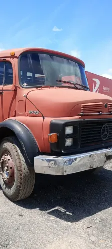 Caminhão Mercedes 1513