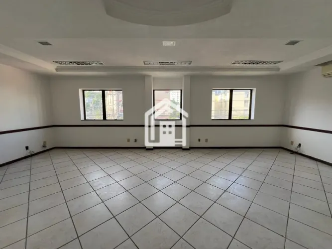 Salas Comerciais Conjugadas na Avenida Paulo VI | Pituba