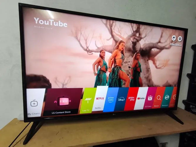 Tv LG 49" Smart Wi-Fi - Netflix YouTube - pra sair logo 