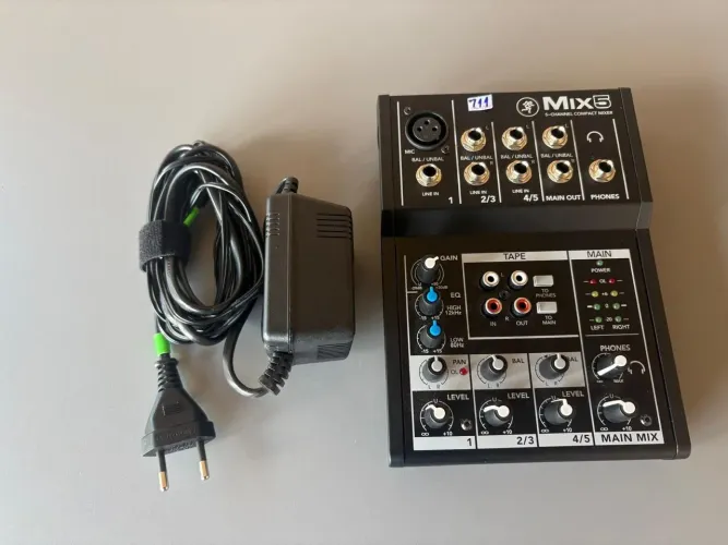Mesa de Som Makie Mix5 Barato