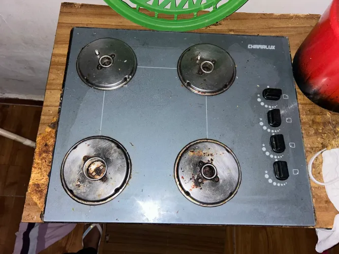 Vendo fogão 4 bocas