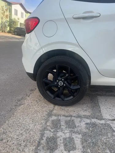 Rodas Fiat argo HGT aro 17 com pneus