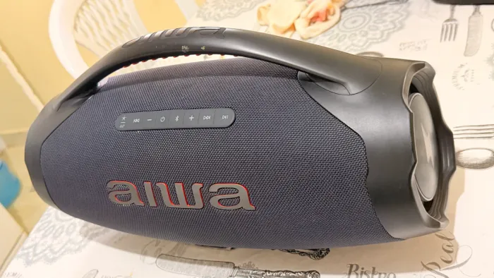 Caixa de som Aiwa boombox