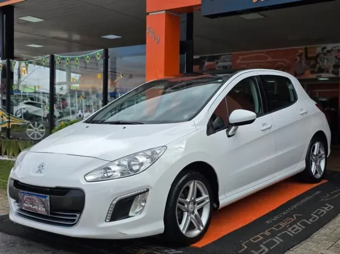 Peugeot 308 Active 1.6 Flex 16V 5P Mec. 2014