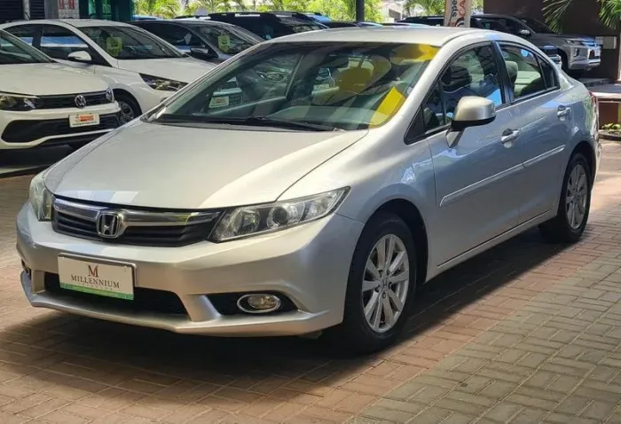 Honda Civic Sedan LXS 1.8/1.8 Flex 16V Mec. 4P 2015