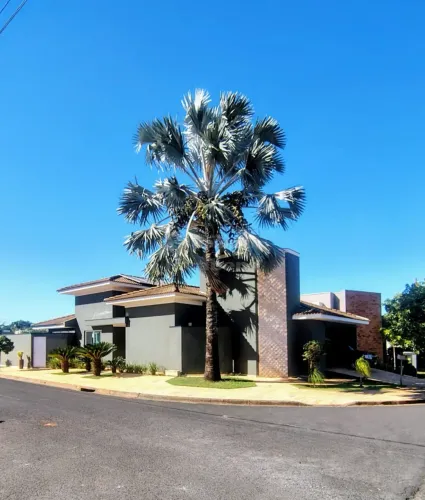 Casa no Jardim Botânico de 3 suítes