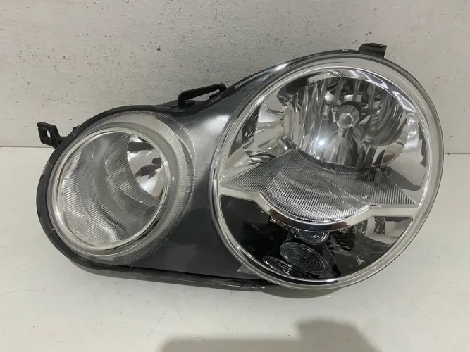 Farol Polo 2002 2003 2004 2005 2006 Lado Esquerdo Novo Paralelo 