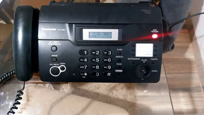 Fax Parasonic KX-FT932 R$100,00