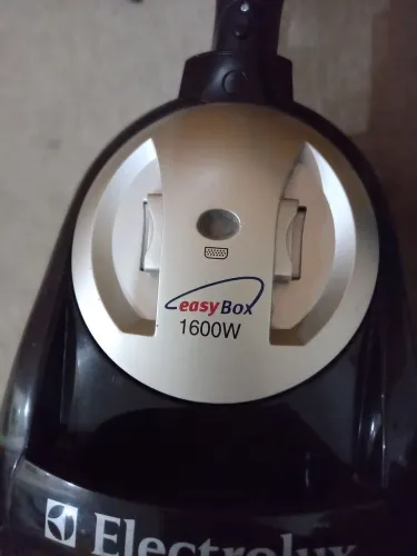 Aspirador de pó Eletrolux 1600 W
