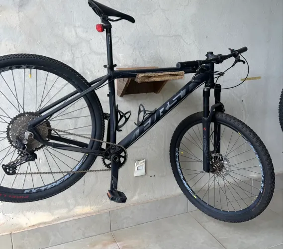 Bicicleta Aro 29 | Shimano Deore m6100 12v | Suspensão a Ar Absolute SLR