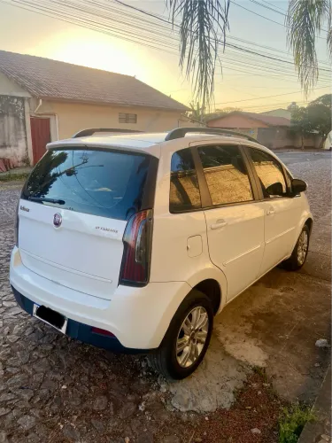 Fiat Idea Attractive 1.4 Fire Flex 8V 5P 2014