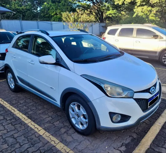 Hyundai HB20X Style 1.6 Flex 16V Mec. 2014