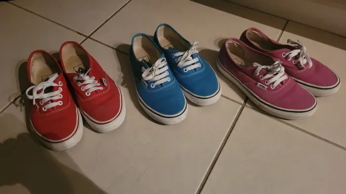 Tênis VANS AUTHENTIC N.35