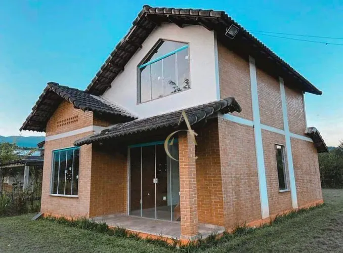 CASA PARA VENDA - CONDOMÍNIO VALE DO TINGUÁ - NOVA IGUAÇU