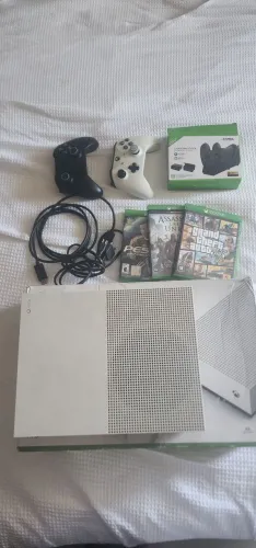 Xbox One S - com defeito