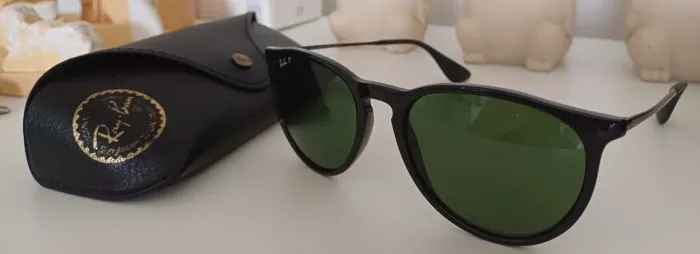 Óculos de sol lente polarizada - Modelo Erika - Marca Ray-ban original