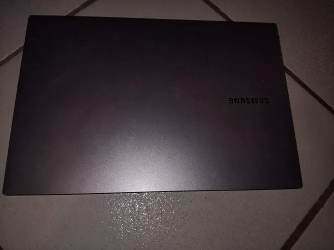 Notebook com defeito