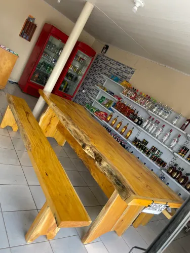 MESA DE JAQUEIRA NOVA 